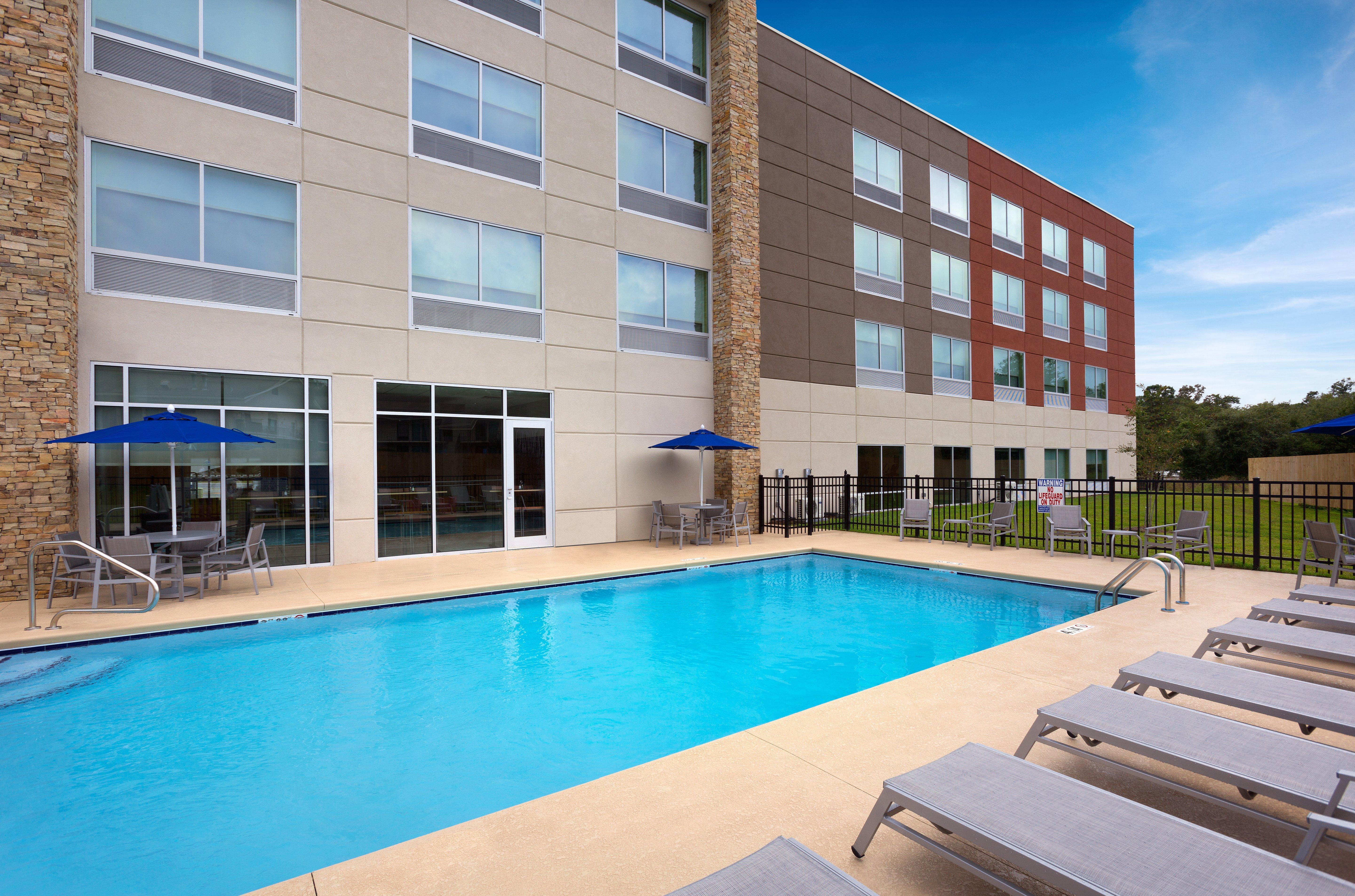 Holiday Inn Express - Lake Park, An Ihg Hotel Exterior photo